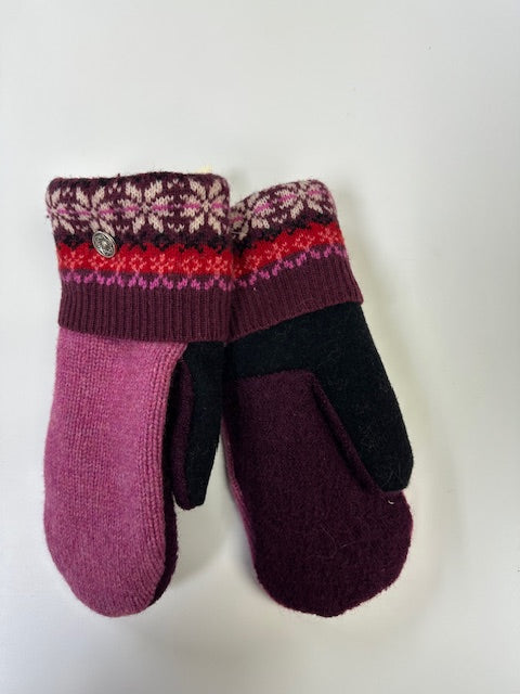 Load image into Gallery viewer, S&#39;mitten Mittens Handcrafted in VT
