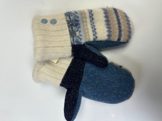 Load image into Gallery viewer, S&#39;mitten Mittens Handcrafted in VT
