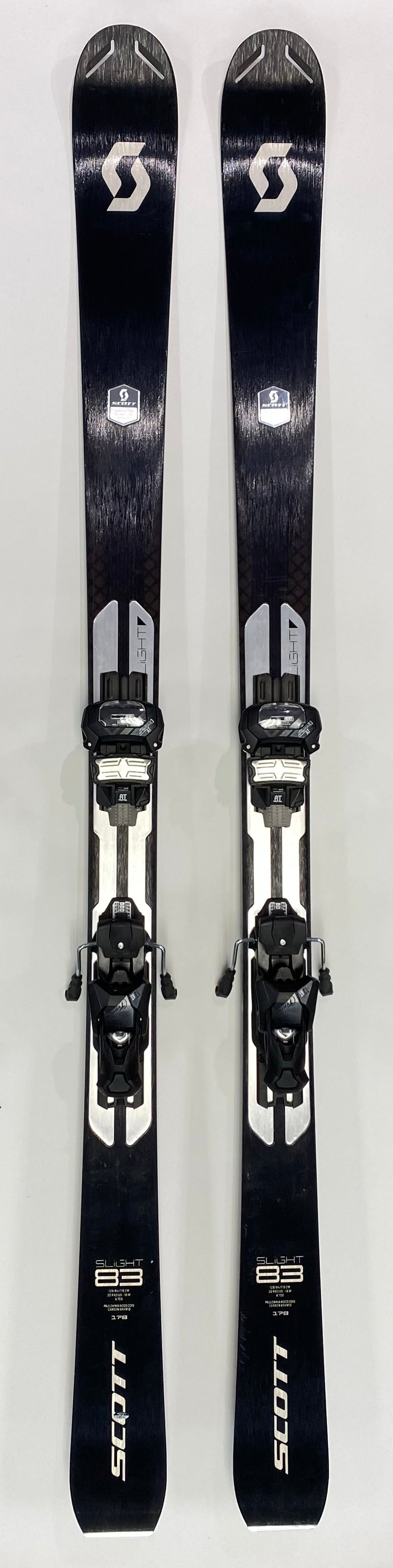 Load image into Gallery viewer, 2021/2022 Scott Slight 83 w/ Attack 13 Demo Bindings
